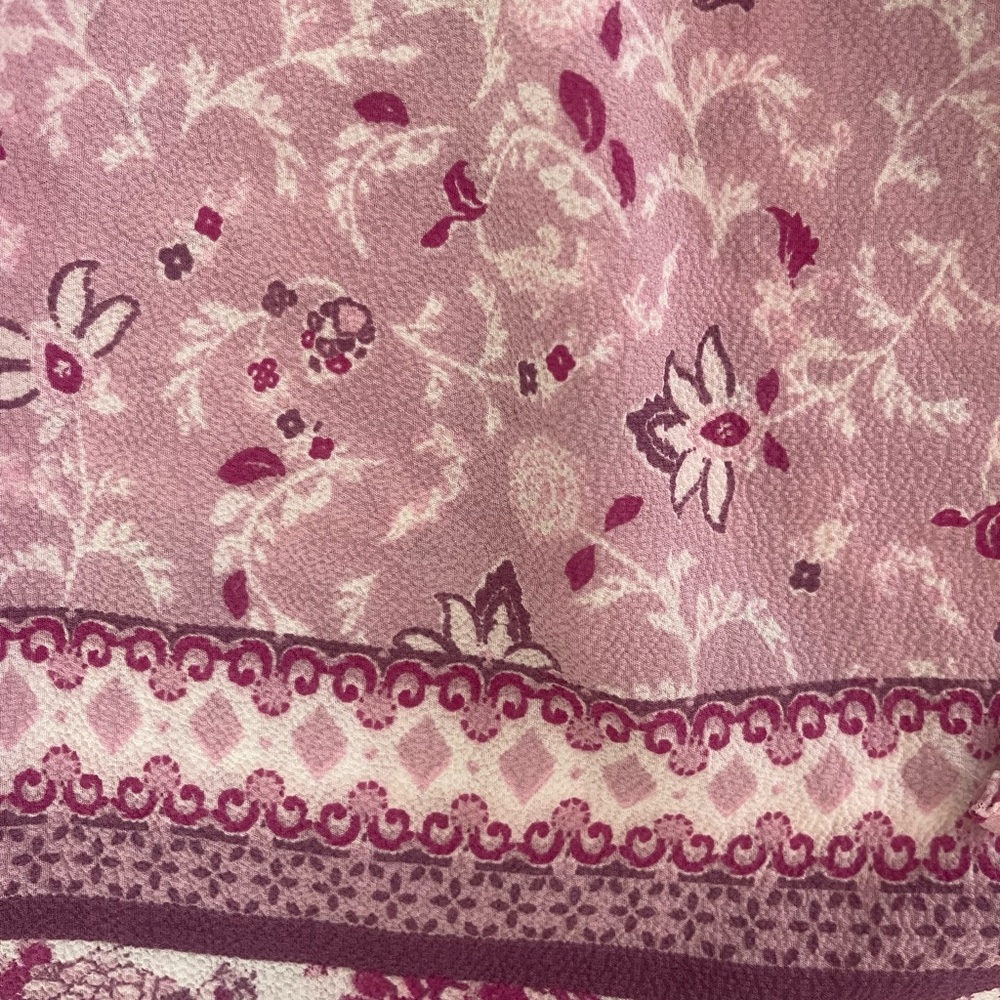 NWT Women’s Light Pink Floral Romper Size M - Picture 4 of 10
